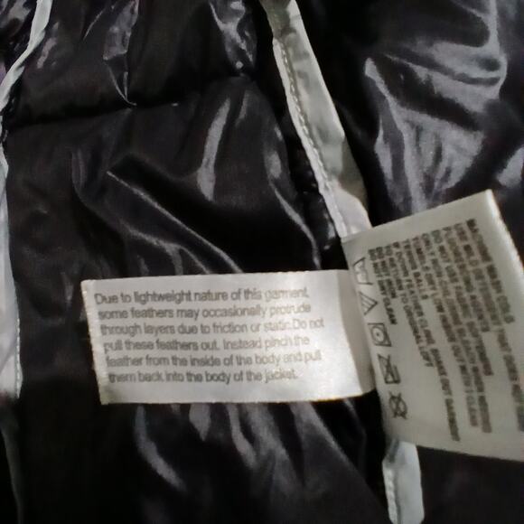 Calvin Klein Packable Lightweight Premium Down Medium Black Quilted Puffer Coat - Picture 15 of 16